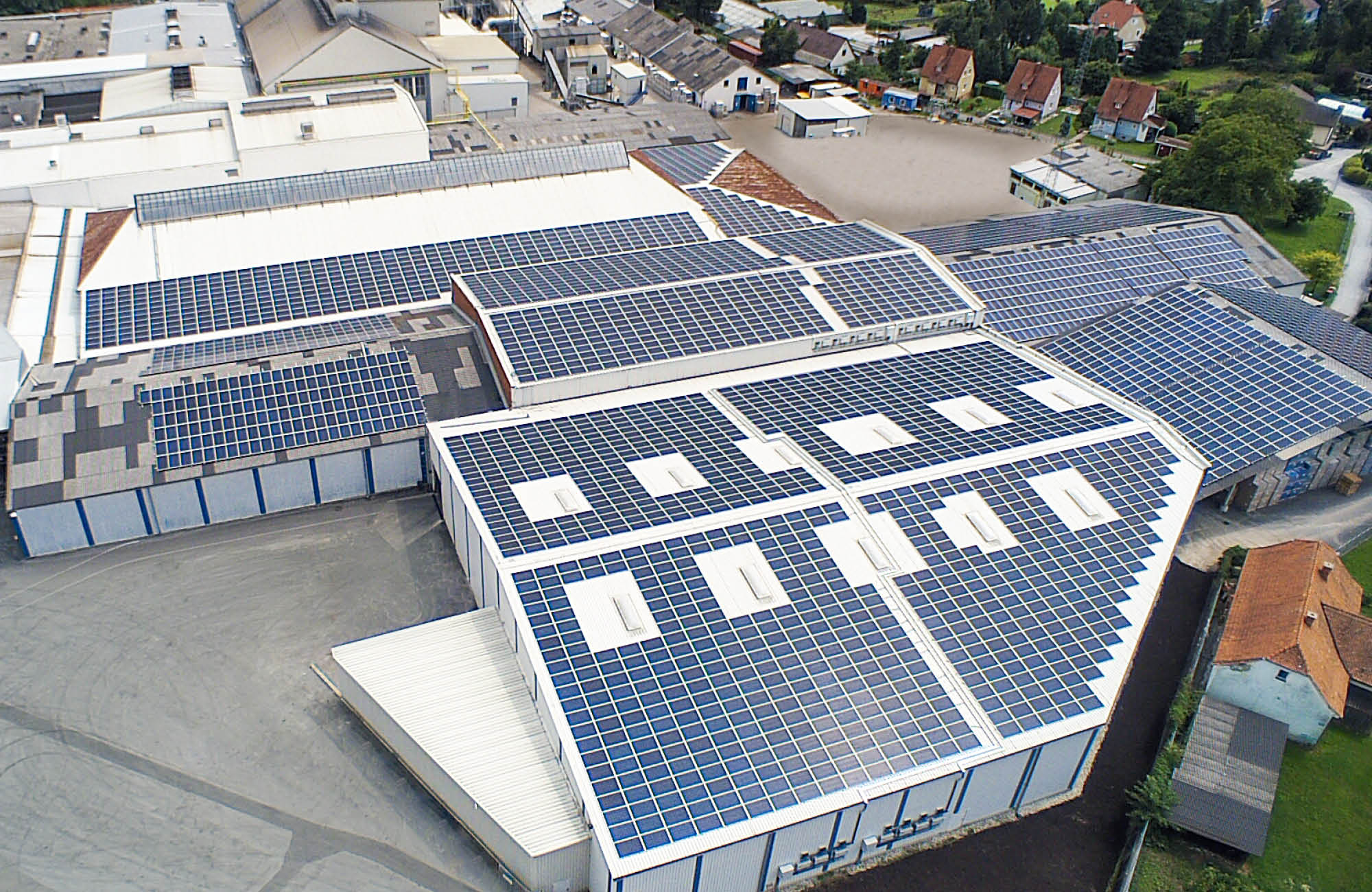 Photovoltaic system installed on the roof of the Austria production site