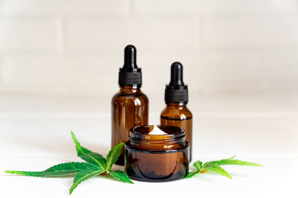 bolles and jar with cbd