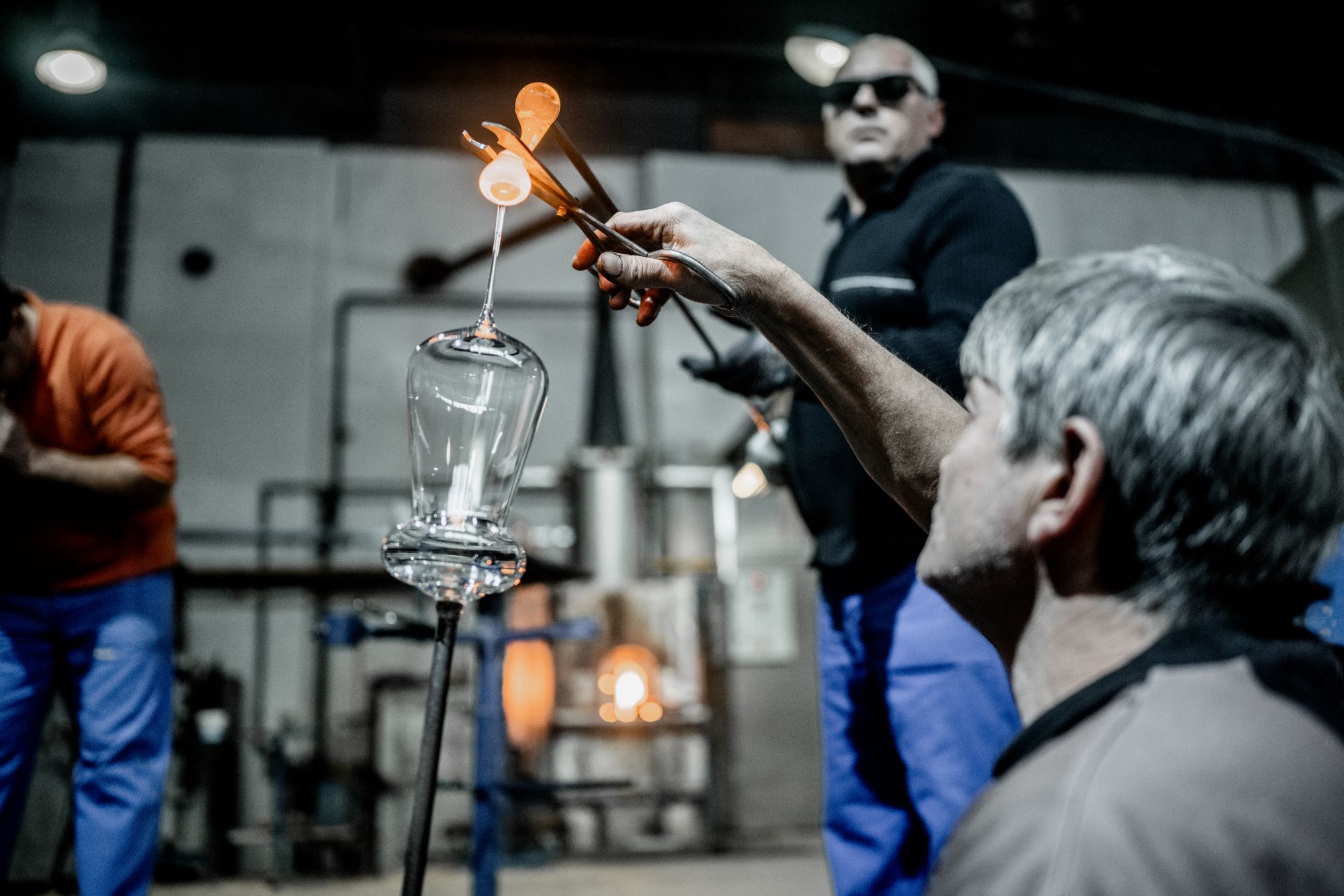 Glass artists at work