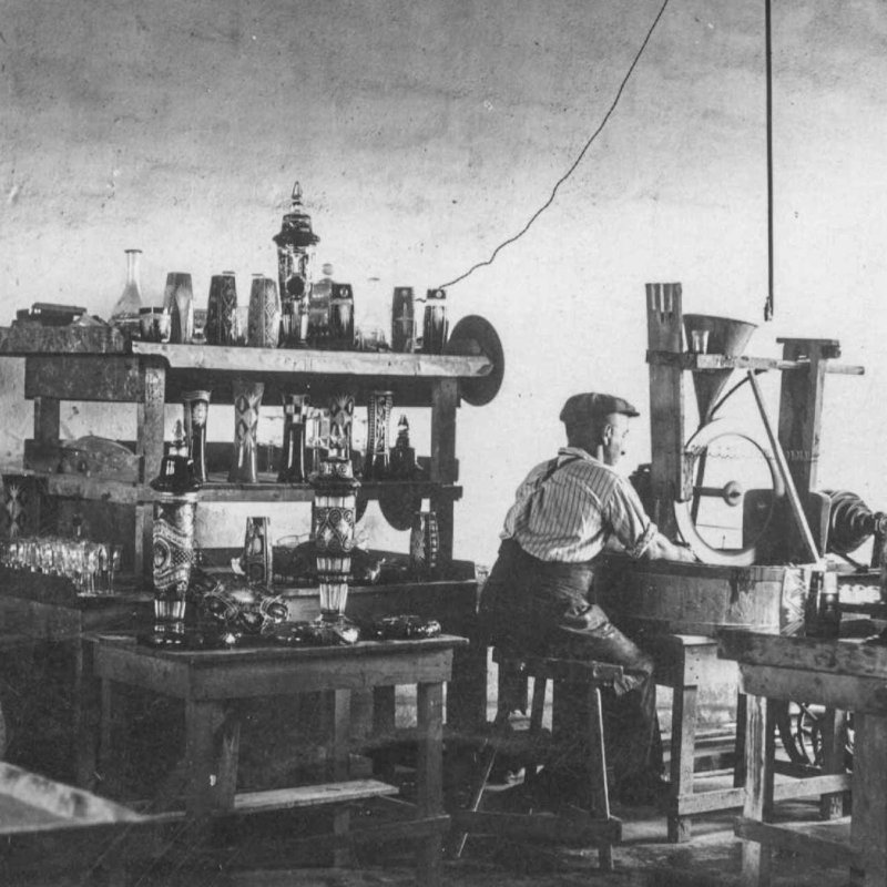 Historic picture of employees grinding glassware